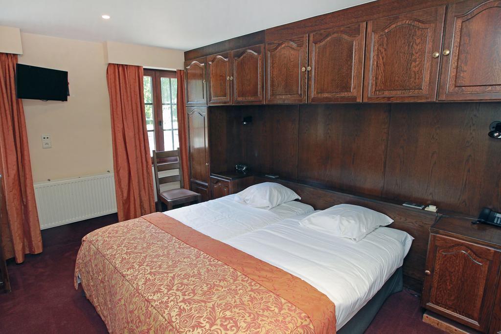 Logis Hotel Le Menobu Theux Pokoj fotografie